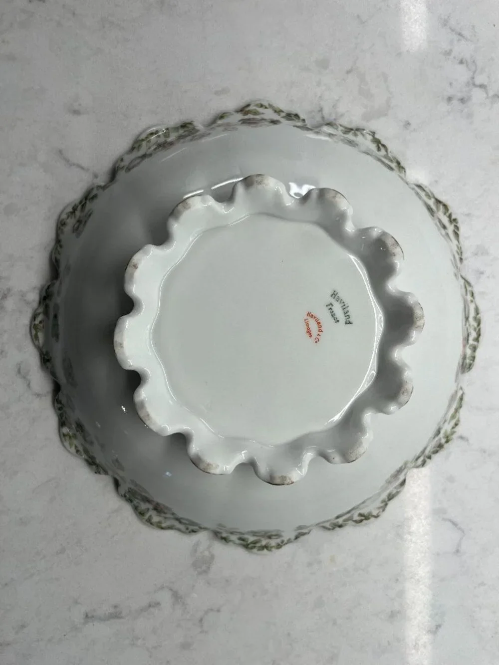 Haviland Limoges Low Round Serving Bowl - Colorful Pink Roses - Schleiger 1144 M